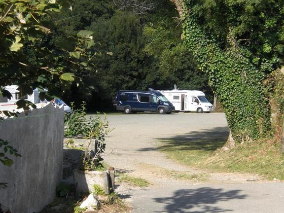 197 Stellplatz Ortseingang Pont Aven