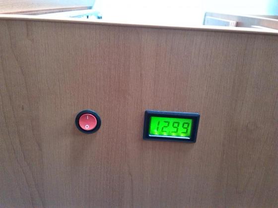 IMG 20150301 132358
Anzeige für Batteriespannung zum ein und ausschalten