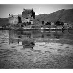 Das Highländer Castle(Eilean Donan Castle) in Schottland diente als Filmkulisse zu gleichnamigen Film